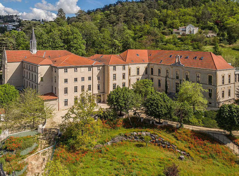 IfpHL7_vue-ensemble-2